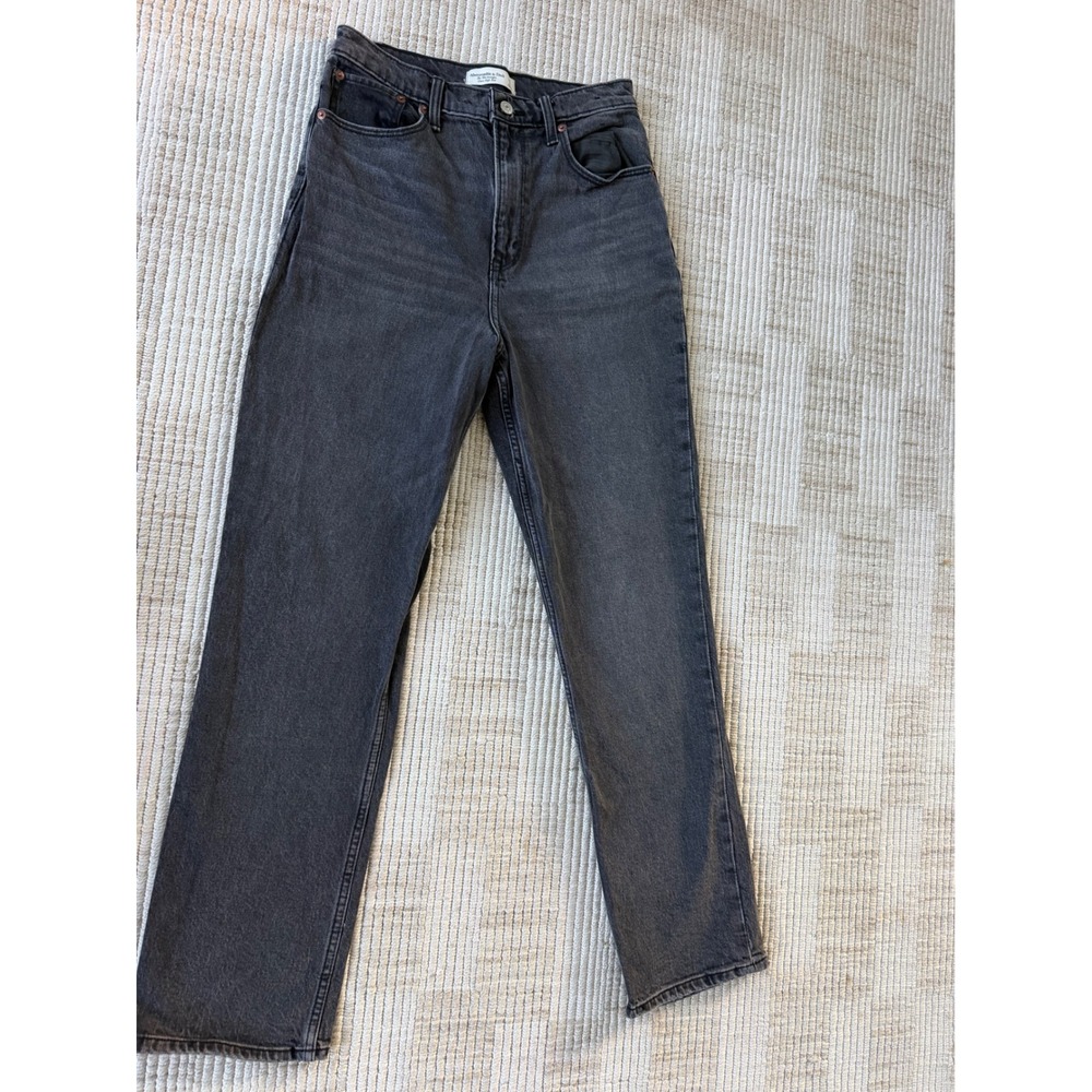 Abercrombie & Fitch Curve Love 90s Straight Ultra High Rise Jeans Black 28 6R